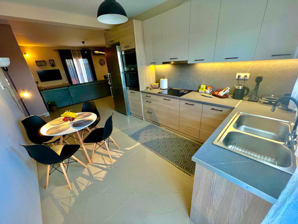 Aliki'S House Apartment Kalampáka Ngoại thất bức ảnh